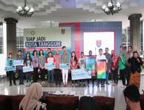 juara lomba stand up comedy