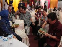 makan bersama